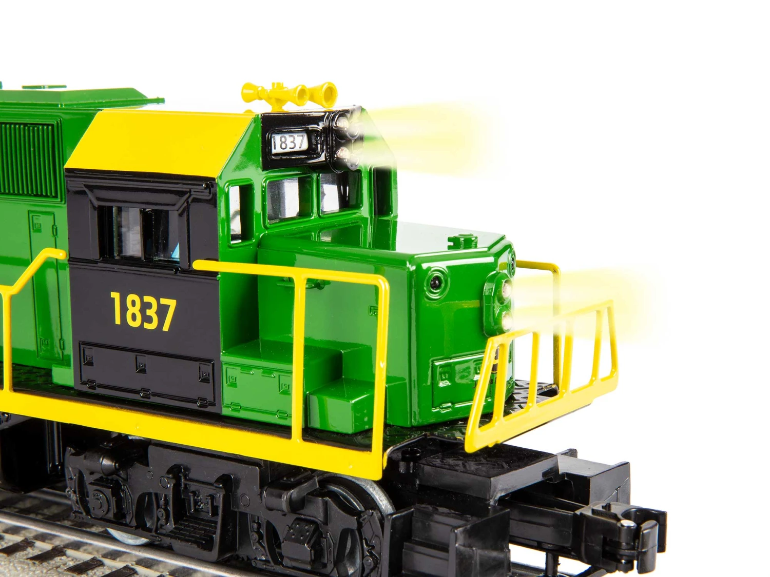 John Deere GP38 Freight LionChief® Set 5 John Deere GP38 Freight LionChief® Set - Image 5