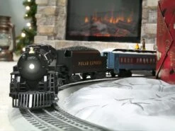 THE POLAR EXPRESS™ LionChief Set W/ Bluetooth 5.0 And Disappearing Hobo Car -Deals Lionel Store 2123130 09